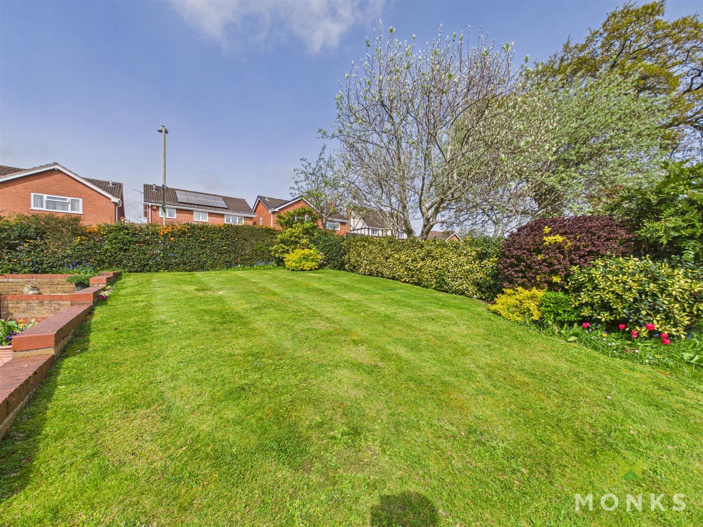 31 Hampton Rise, Oswestry, SY11 1SU For Sale